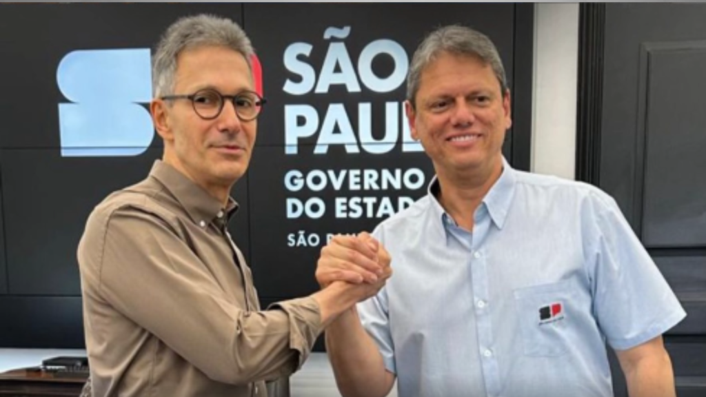 Tarcísio critica “liderança envelhecida” do país durante evento em SP
