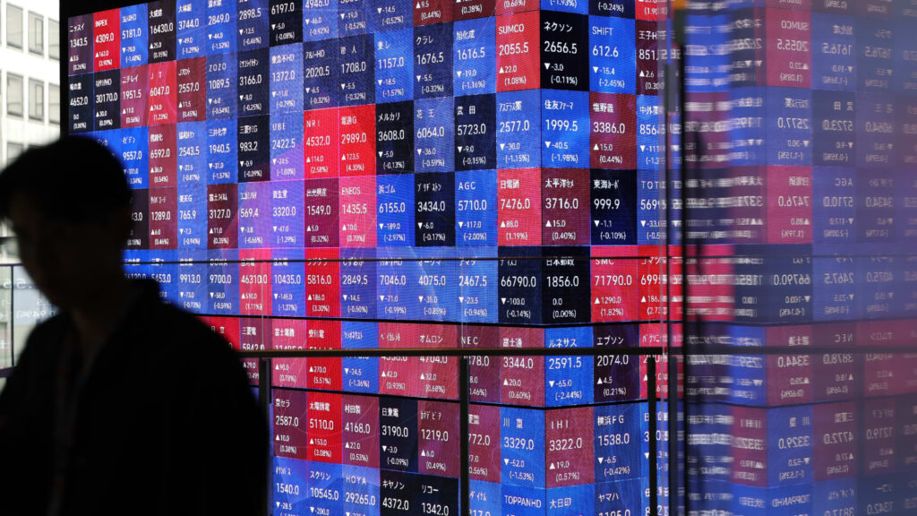 Asia markets rise as investors weigh Iran military activity against signs of temporary U.S.-Iran deal