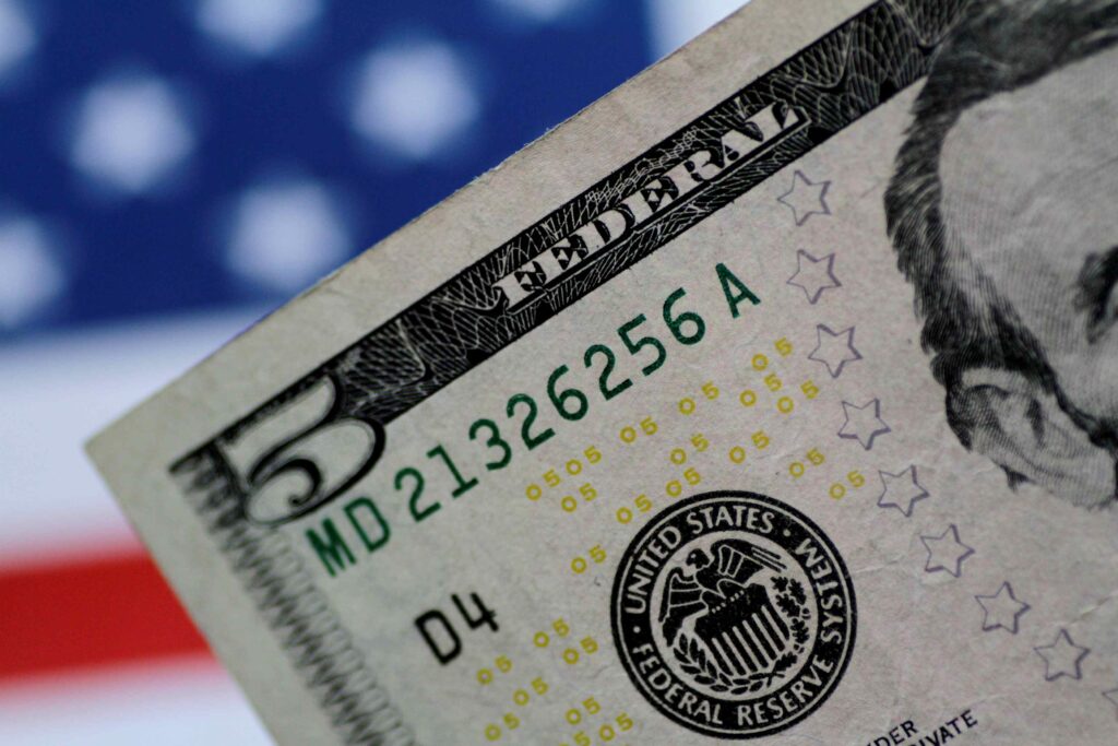 Dólar hoje sobe frente ao real com incertezas sobre negociações entre EUA e Irã