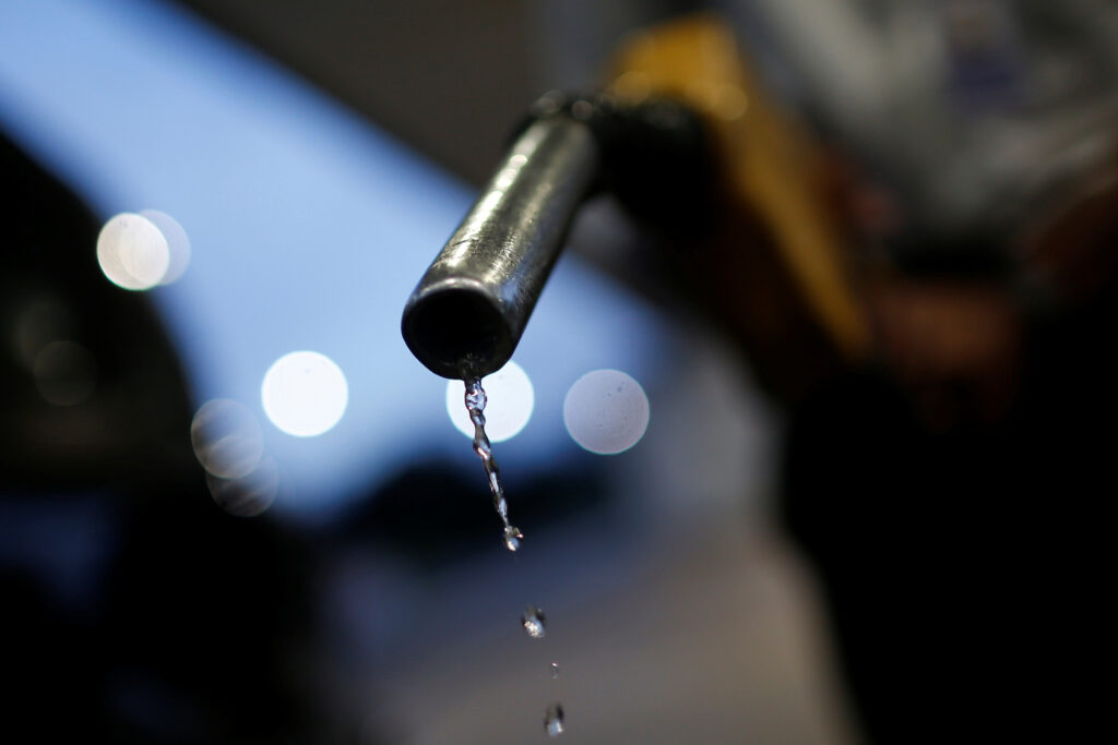 Bom para Petrobras, neutro para distribuidoras: como mercado viu subsídio à gasolina