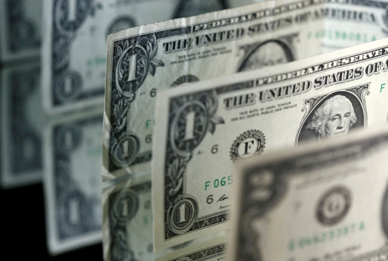 Renda Fixa Hoje: confira as taxas de CDBs, LCIs e LCAs com dólar acima de R$ 5