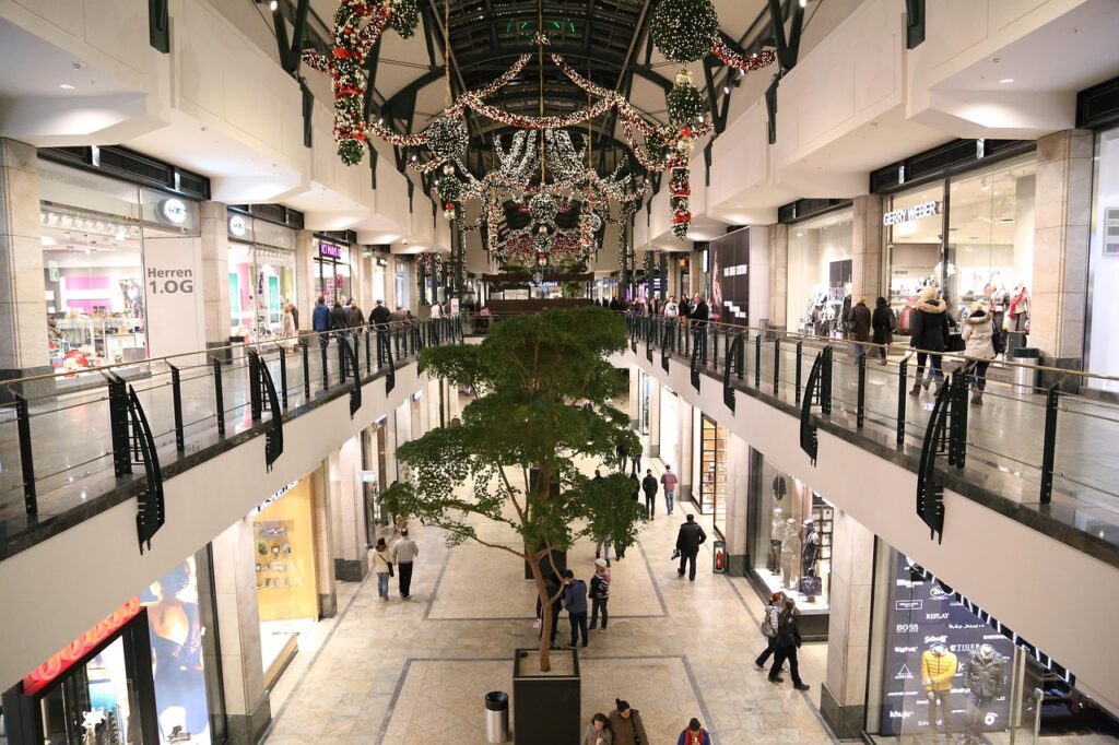 FII de shoppings do Patria aprova 7ª emissão e pode captar até R$ 1,08 bilhão