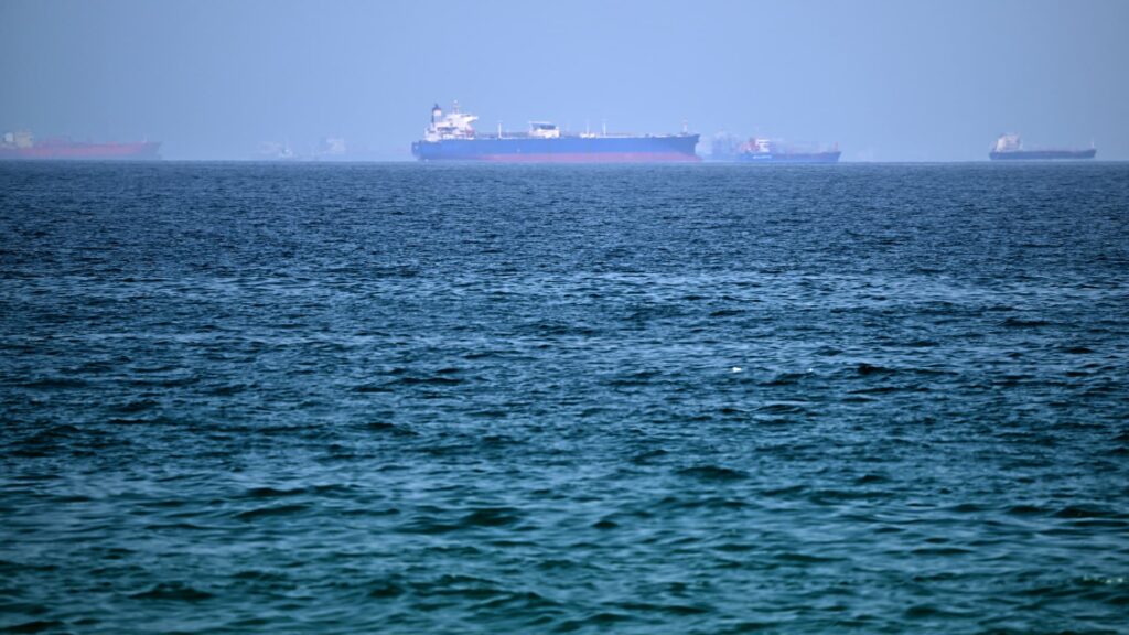 UK and France agree with Oman to ensure safety of its territorial waters