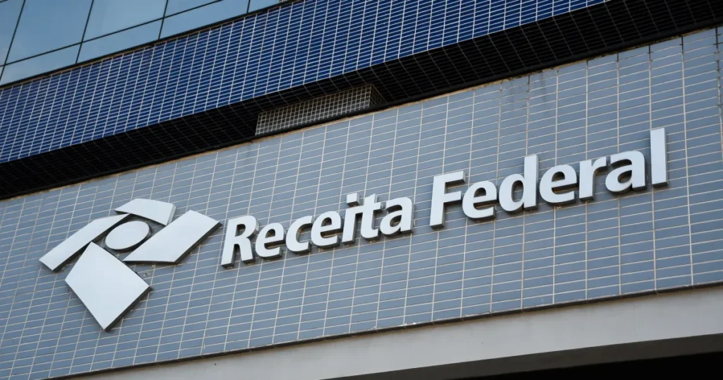 CNPJ fora do ar? Receita paralisa sistema para implementar novo modelo com letras