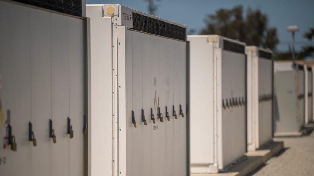 SpaceX ramps up Tesla Megapack purchases in Q2 to power its AI data centers